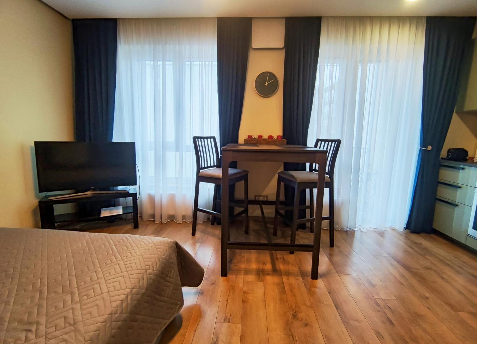 Apartments Franny'S Bees VNO Dış mekan fotoğraf